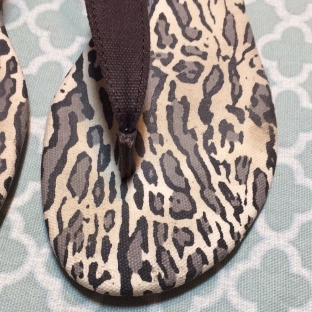 TOMS Leopard Playa Thong Sandals Chocolate Canvas Ocelot 7.5 - Picture 6 of 9